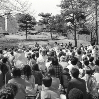 crowd-aspiration-ground.jpg